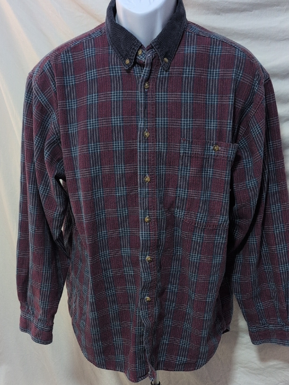 Men's Burgundy Plaid Long-Sleeve Button-Down Shirt with Contrast Collar